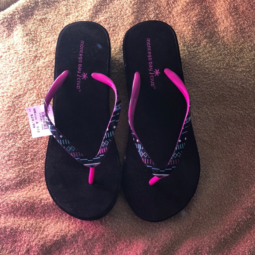 Womens 6 1/2 Montego bay club sandals brand new w/ tags